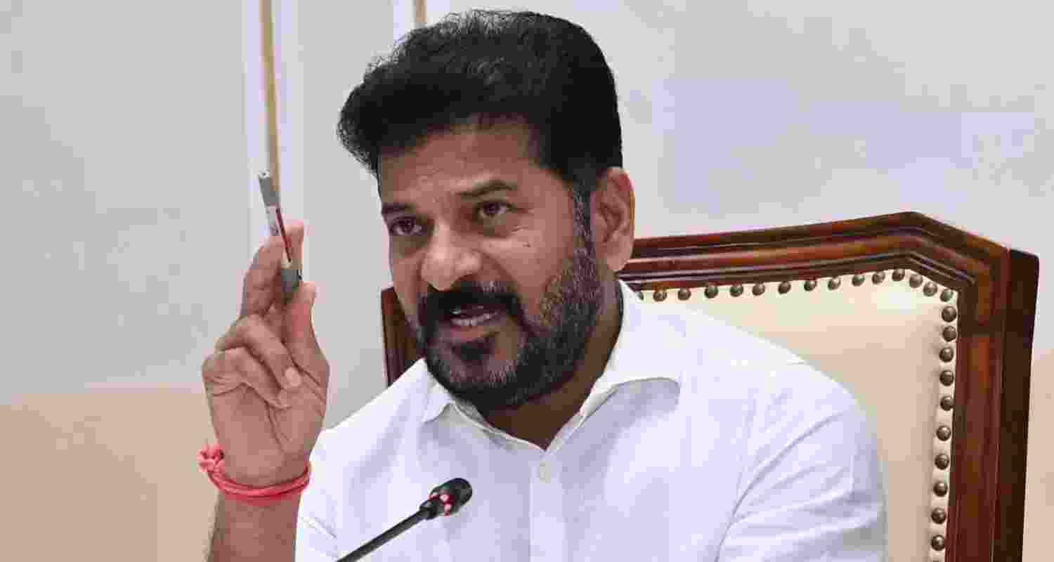 'Telangana Thalli' redesign sparks debate in assembly 'Telangana Thalli' redesign sparks debate in assembly