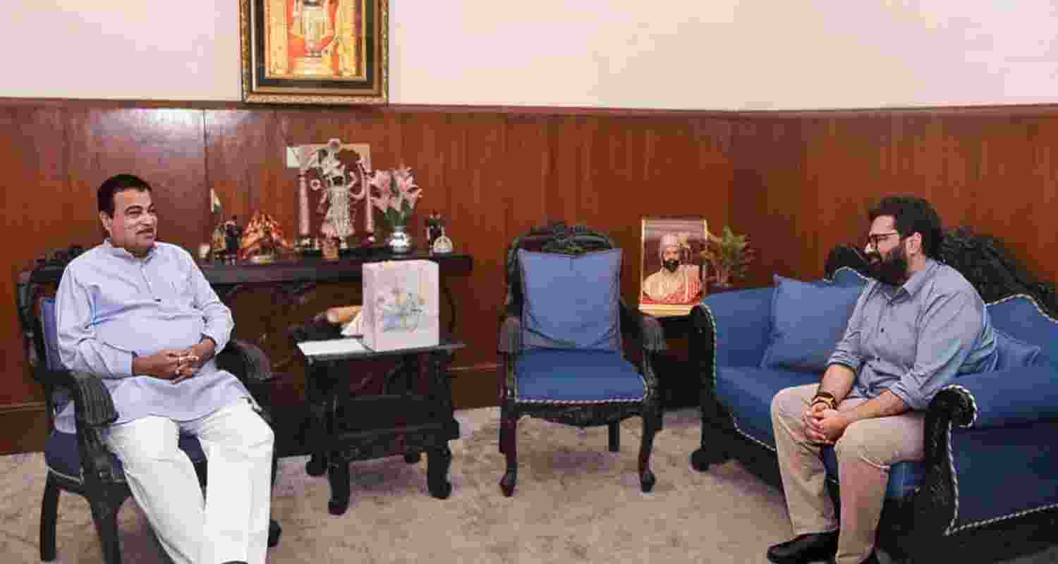 RS MP Kartikeya Sharma meets Union Minister Nitin Gadkari. RS MP Kartikeya Sharma meets Union Minister Nitin Gadkari.