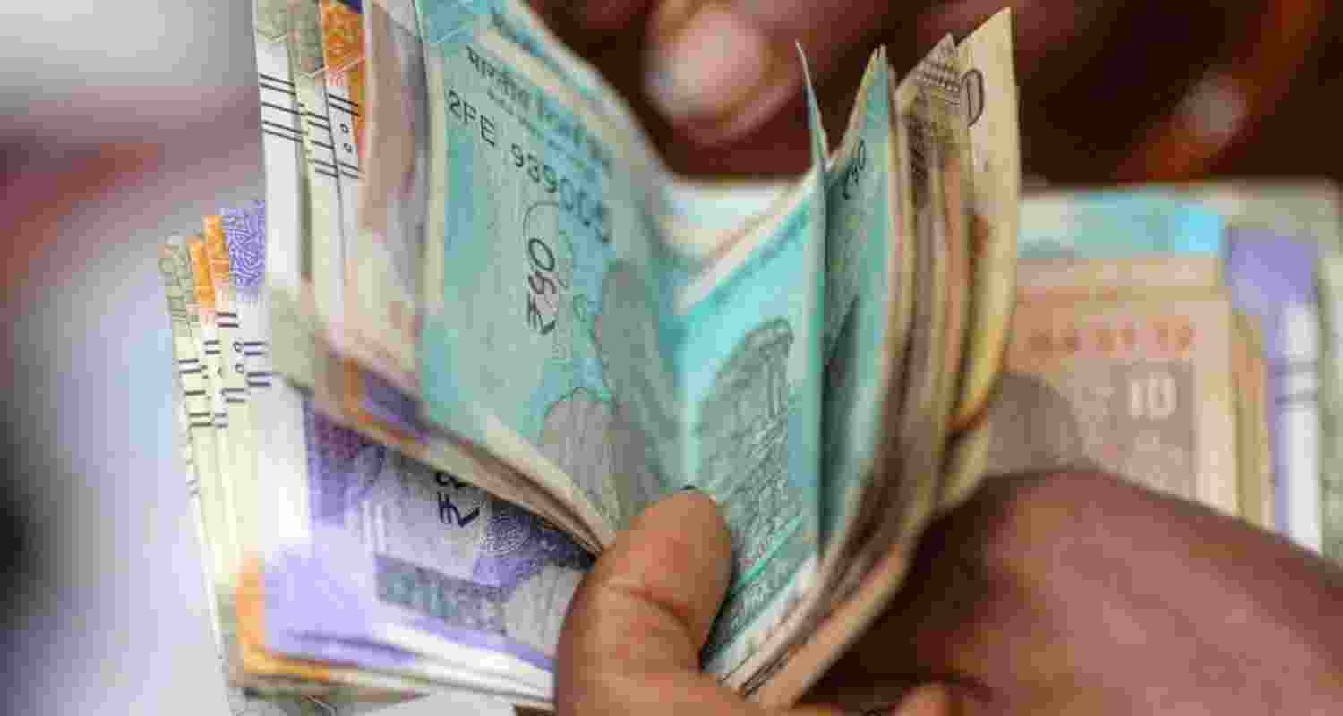 Rupee rises 42 paise to 85.34 against dollar in early trade Rupee rises 42 paise to 85.34 against dollar in early trade
