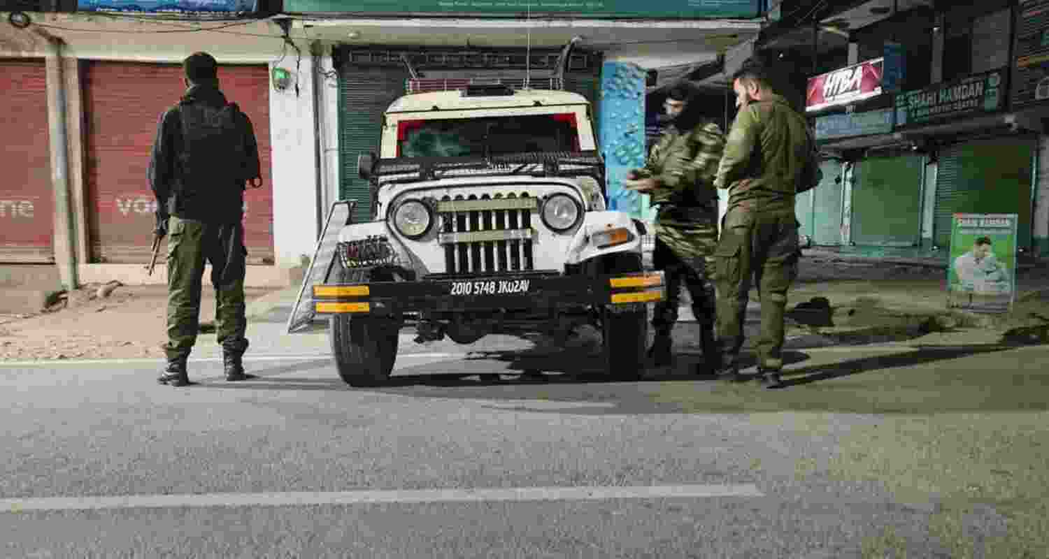 Security forces stationed in Anantnag after the attack on the Rajasthani couple. Security forces stationed in Anantnag after the attack on the Rajasthani couple.