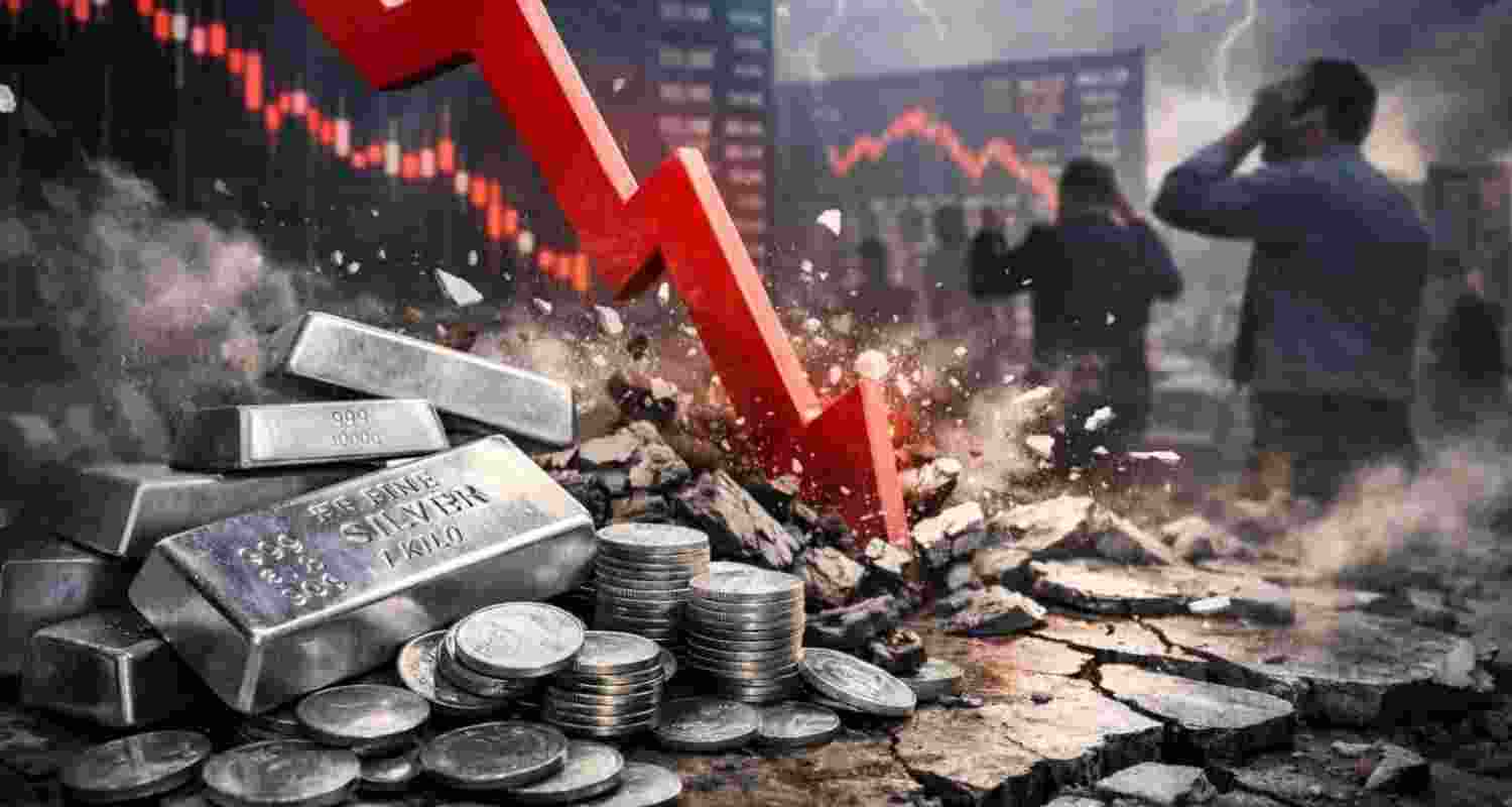 Silver tumbles to end three-day rally Silver tumbles to end three-day rally