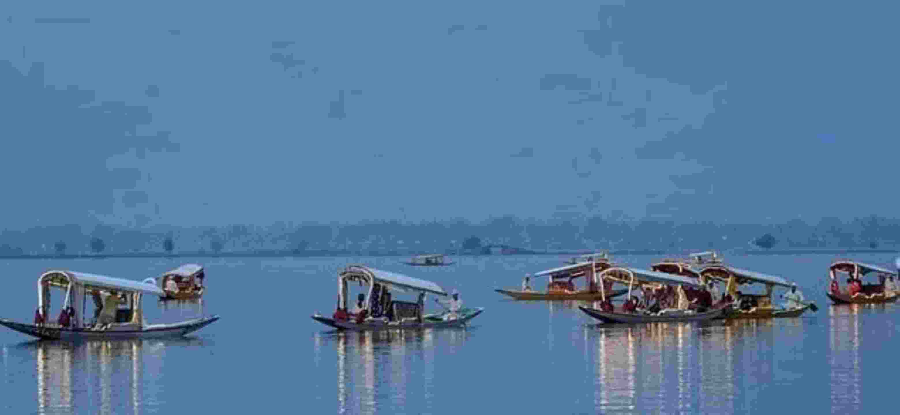 Srinagar recorded its second warmest July day at 34.6°C on Tuesday against a previous highest temperature of of 35.0°C in the last decade on July 18, 2021. Srinagar recorded its second warmest July day at 34.6°C on Tuesday against a previous highest temperature of of 35.0°C in the last decade on July 18, 2021.