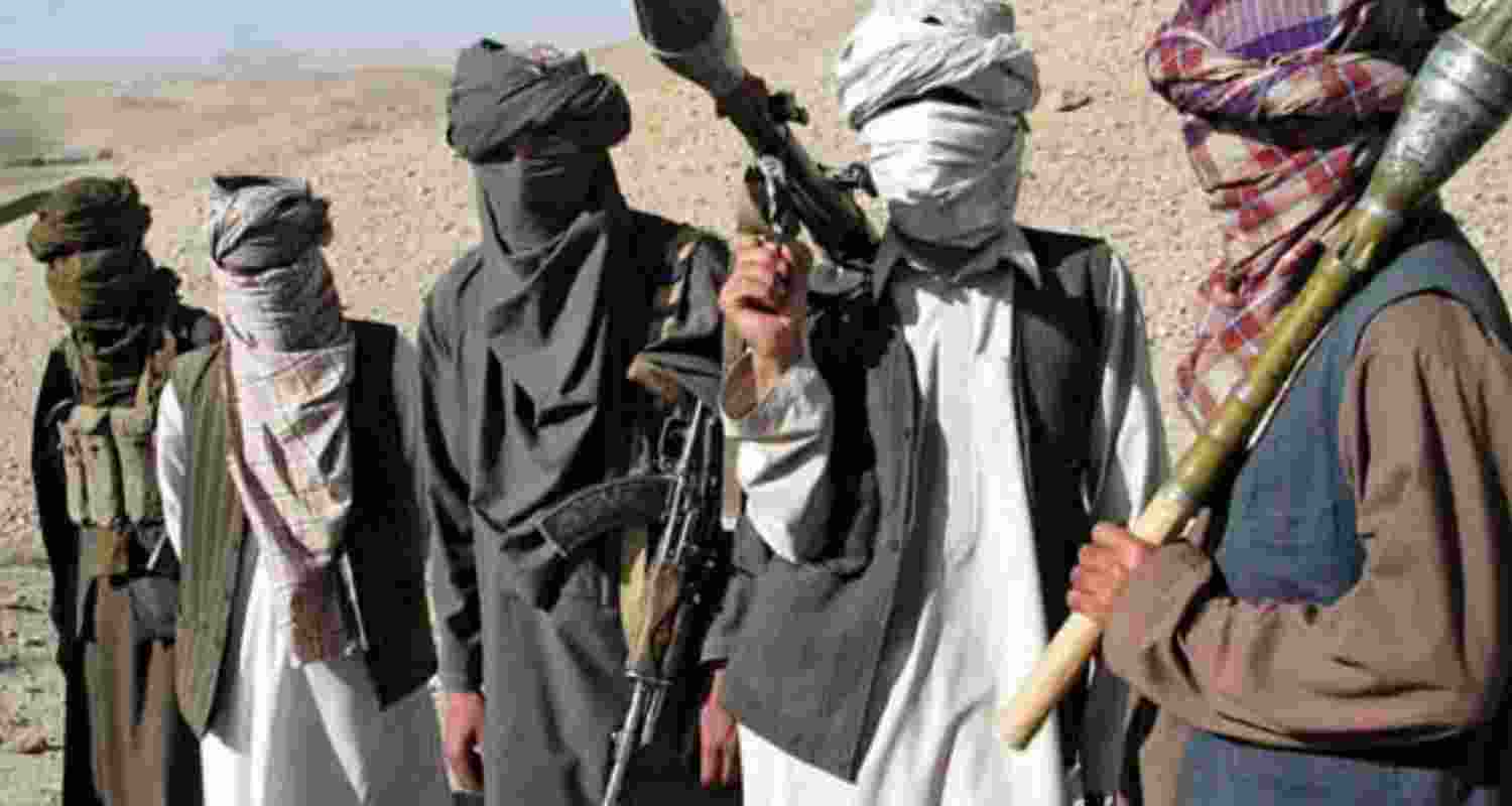 Unidentified gunmen attack police van in Kulachi, Pakistan. Unidentified gunmen attack police van in Kulachi, Pakistan.