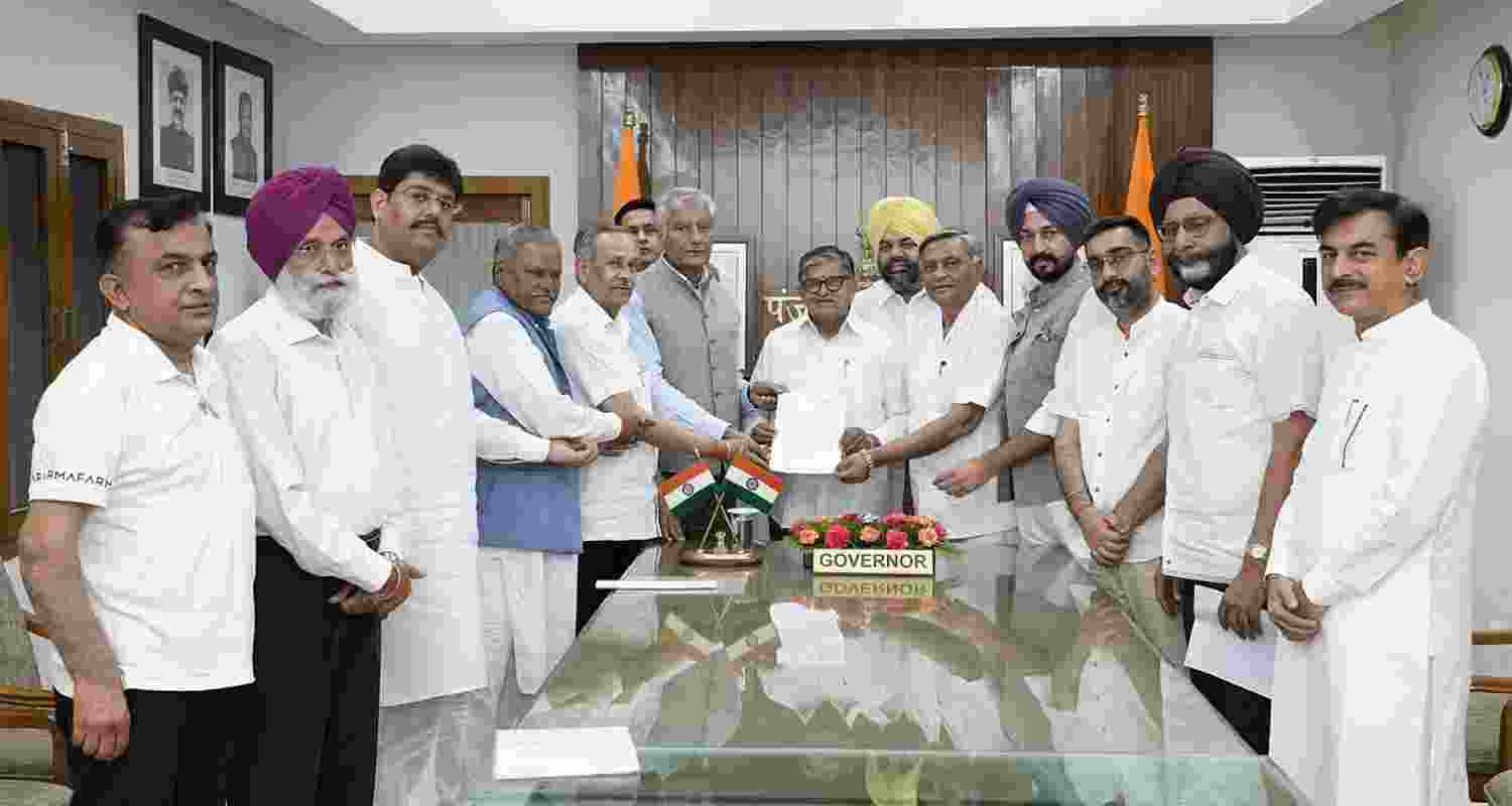 The Punjab unit of the BJP submits a memorandum to Governor Gulab Chand Kataria seeking CBI inquiry into the rising assets of AAP leaders and the recent hooch tragedy in Majitha. The Punjab unit of the BJP submits a memorandum to Governor Gulab Chand Kataria seeking CBI inquiry into the rising assets of AAP leaders and the recent hooch tragedy in Majitha.