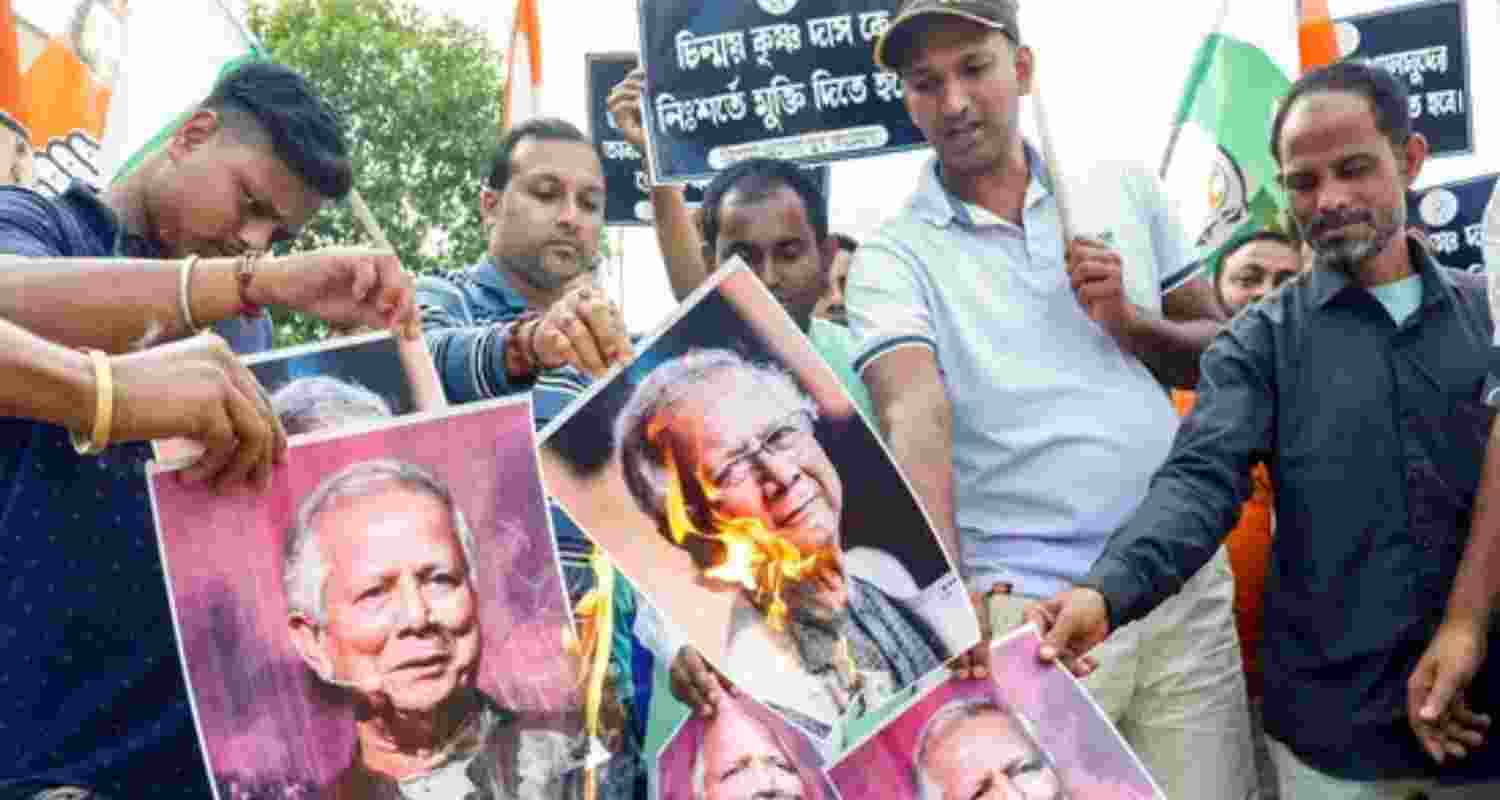 Tripura hotels ban Bangladeshis over attack on Hindus Tripura hotels ban Bangladeshis over attack on Hindus