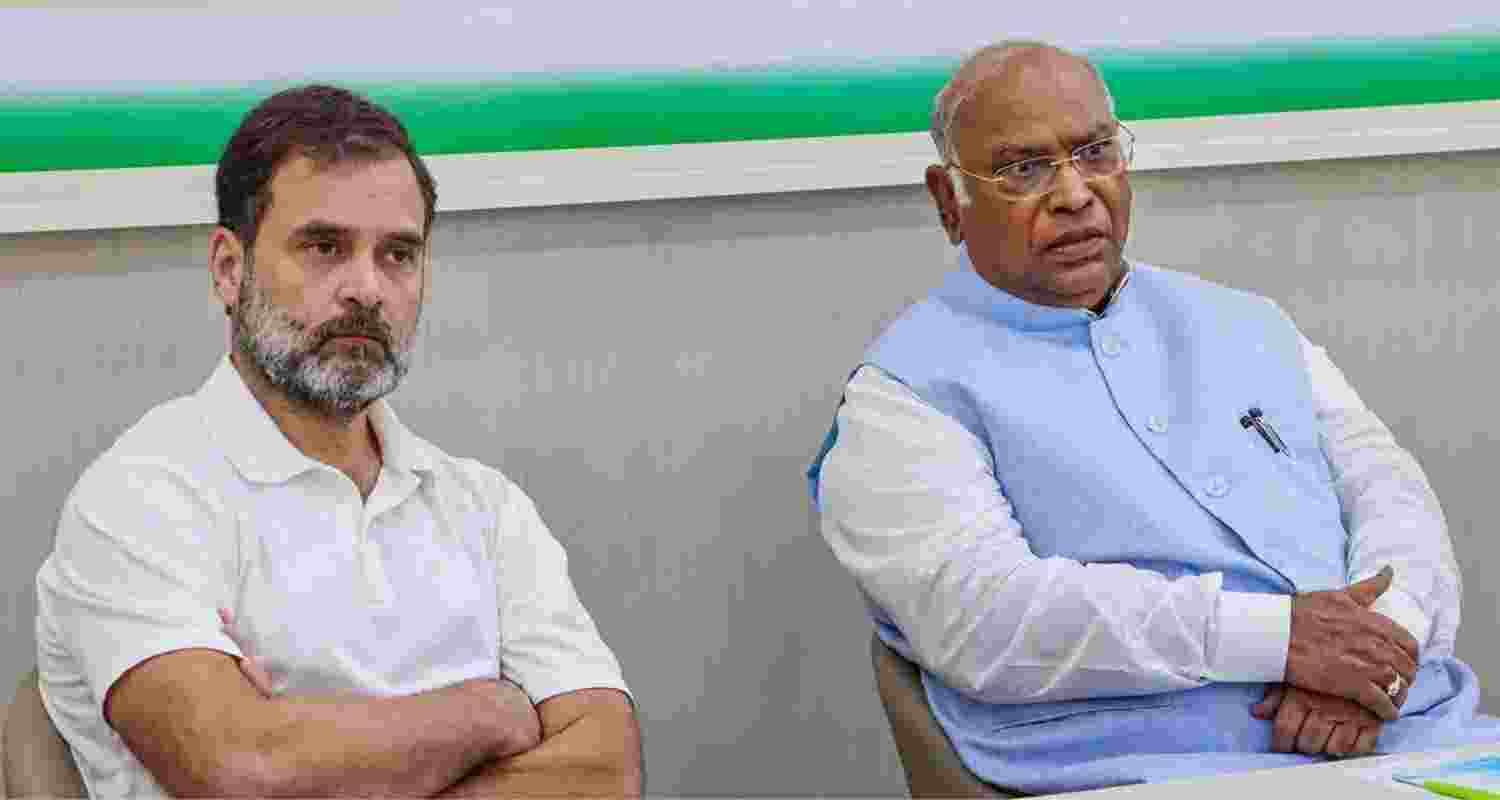 Congress Leaders Boycott NITI Aayog Meeting After Budget Dispute. Congress Leaders Boycott NITI Aayog Meeting After Budget Dispute.