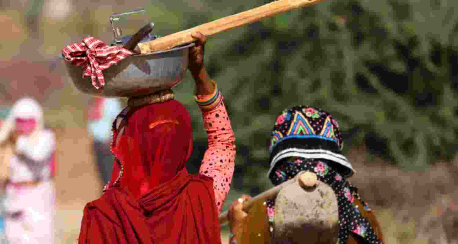 Parliamentary panel raises concern over low MGNREGS wages Parliamentary panel raises concern over low MGNREGS wages