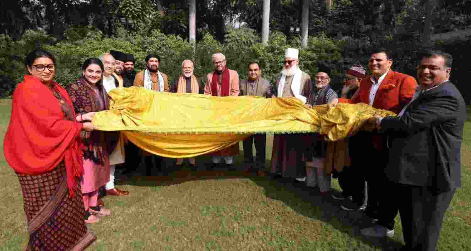 PM Modi continues tradition sends 'Chadar' to Ajmer Sharif. File Photo Of PM Modi's Urs 'Chadar' of 2024. PM Modi continues tradition sends 'Chadar' to Ajmer Sharif. File Photo Of PM Modi's Urs 'Chadar' of 2024.