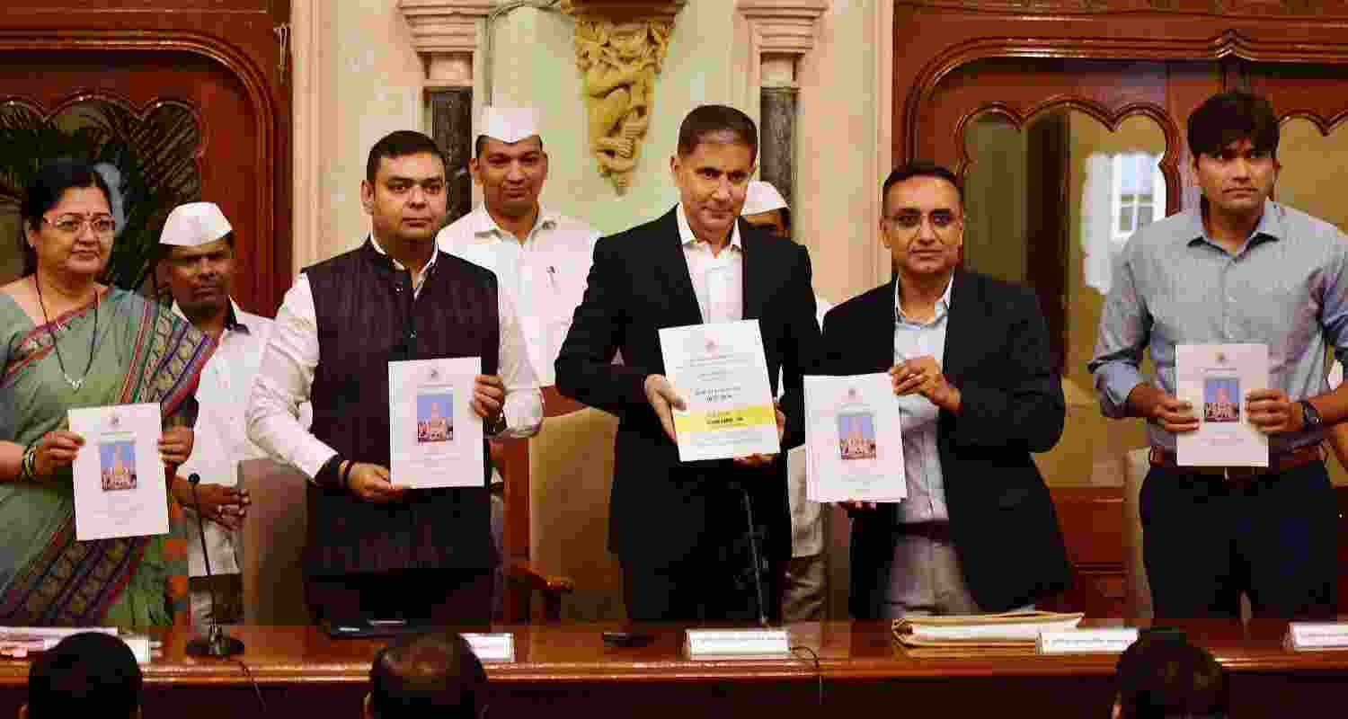 Mumbai 2025 budget unveiled. Mumbai 2025 budget unveiled.