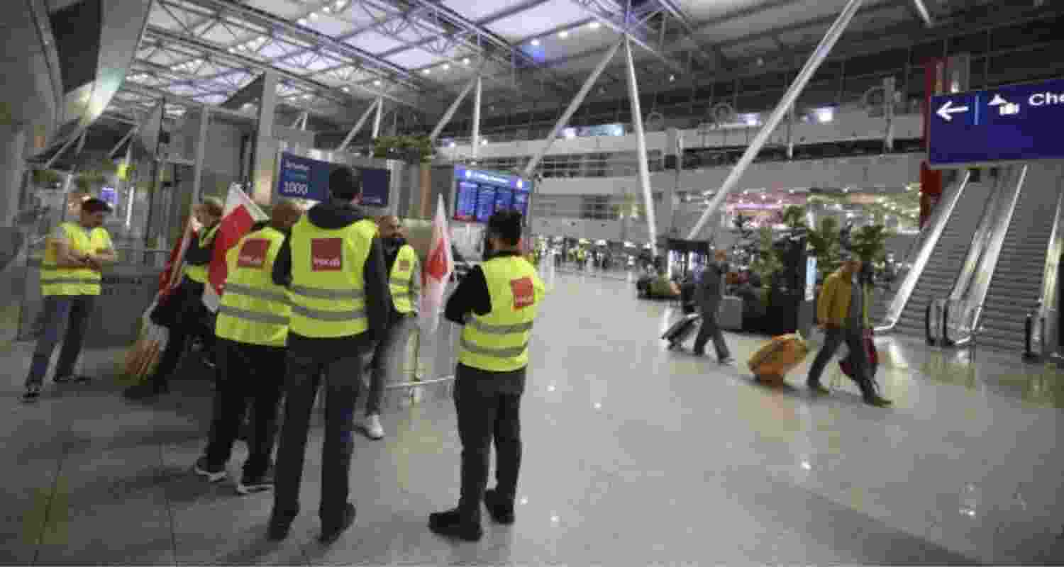 Verdi union strike halts air travel at Hamburg airport. Verdi union strike halts air travel at Hamburg airport.