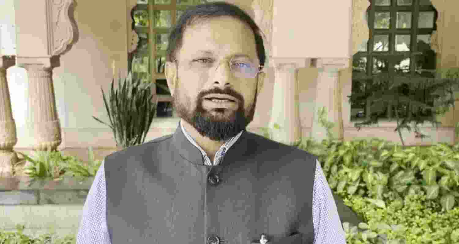 Shiv Sena MP Naresh Mhaske Accuses Opposition of Instigating Nagpur Violence. Shiv Sena MP Naresh Mhaske Accuses Opposition of Instigating Nagpur Violence.