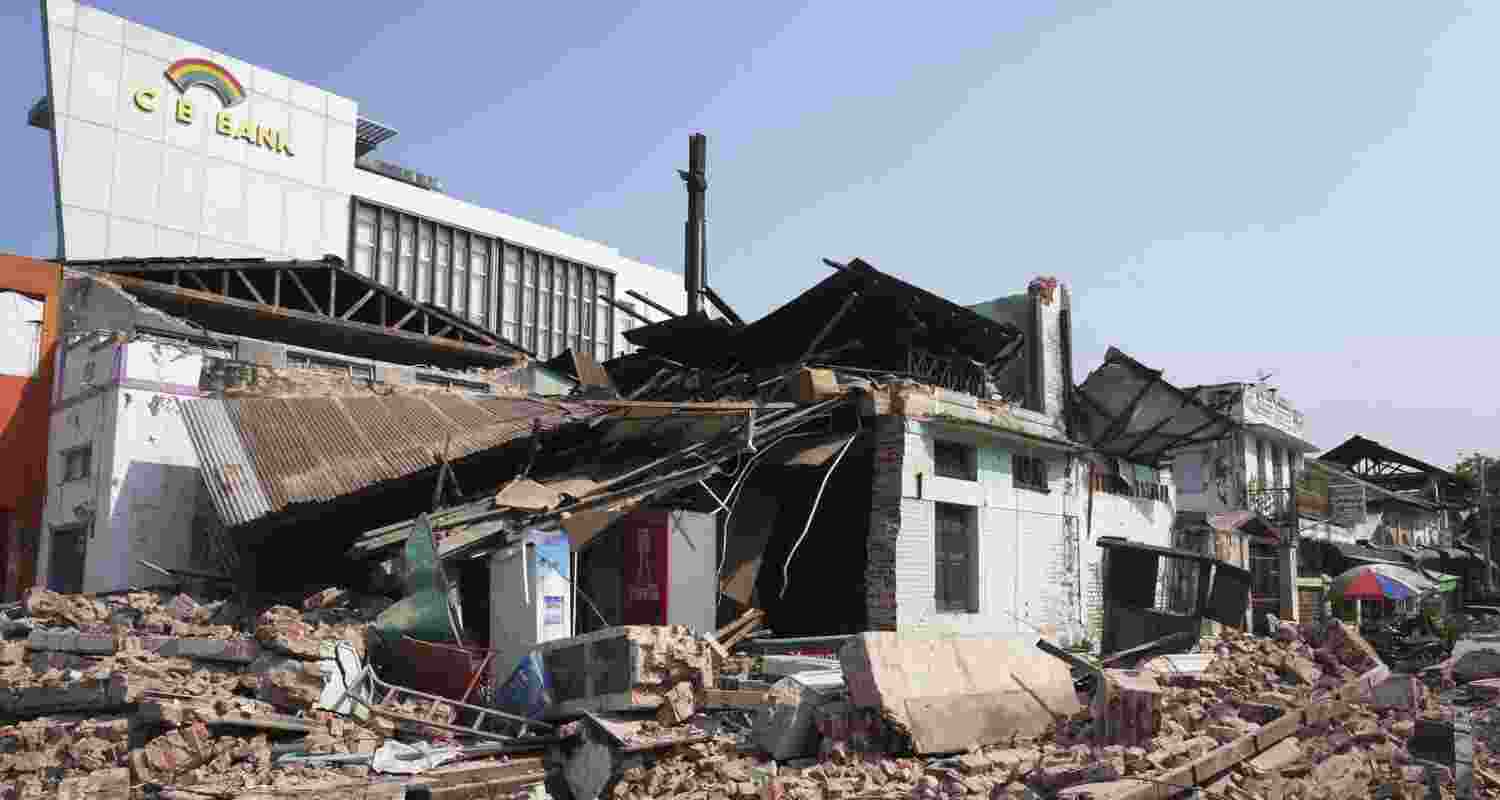 Myanmar quake kills over 1700, survivors struggle for aid. Myanmar quake kills over 1700, survivors struggle for aid.