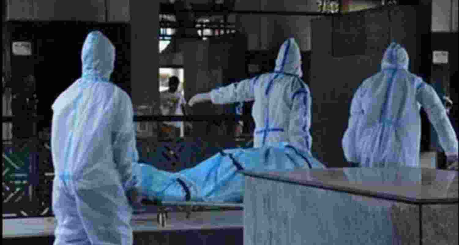 Report shows gaps in 2022 Covid death reporting. Report shows gaps in 2022 Covid death reporting.