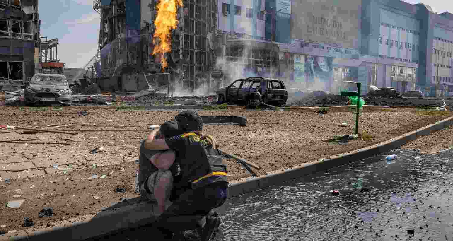 Ukraine's F 16 shot down after pilot destroys seven air targets. Ukraine's F 16 shot down after pilot destroys seven air targets.