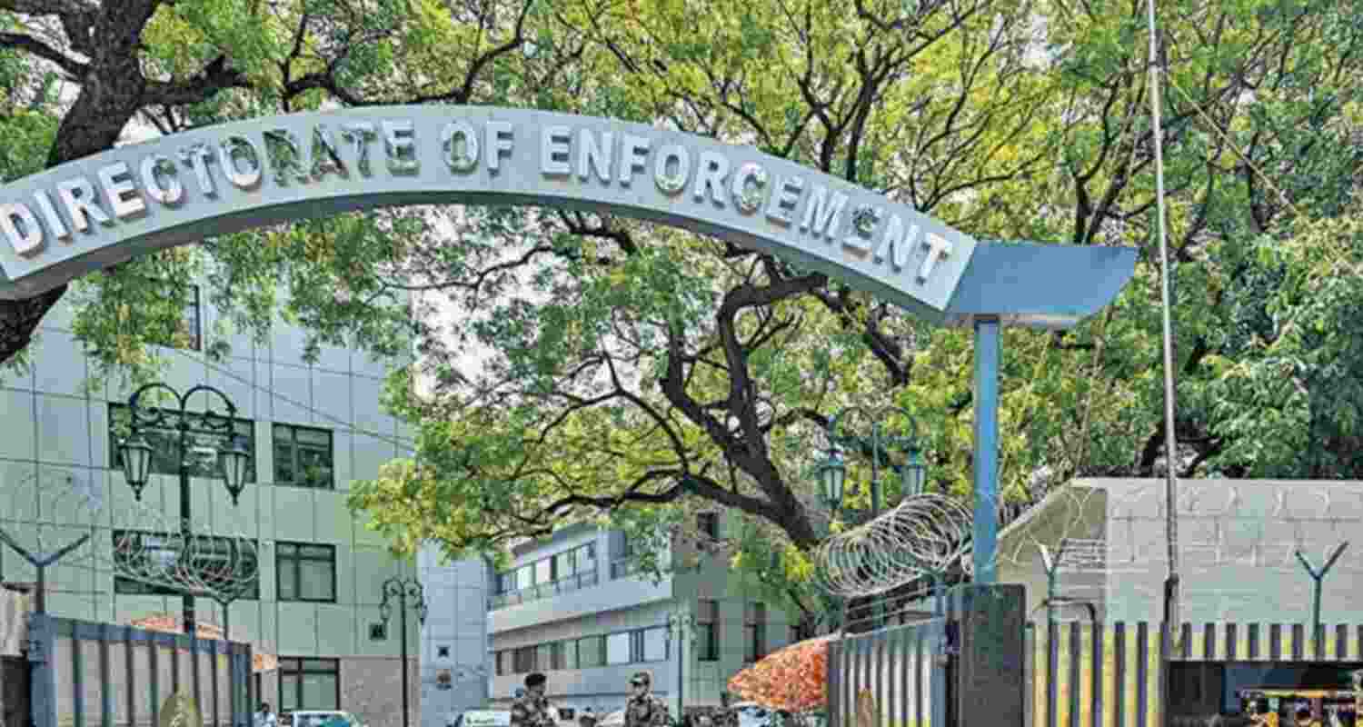 ED Targets ₹500 Cr Health Scam Raids Across Chhattisgarh. ED Targets ₹500 Cr Health Scam Raids Across Chhattisgarh.