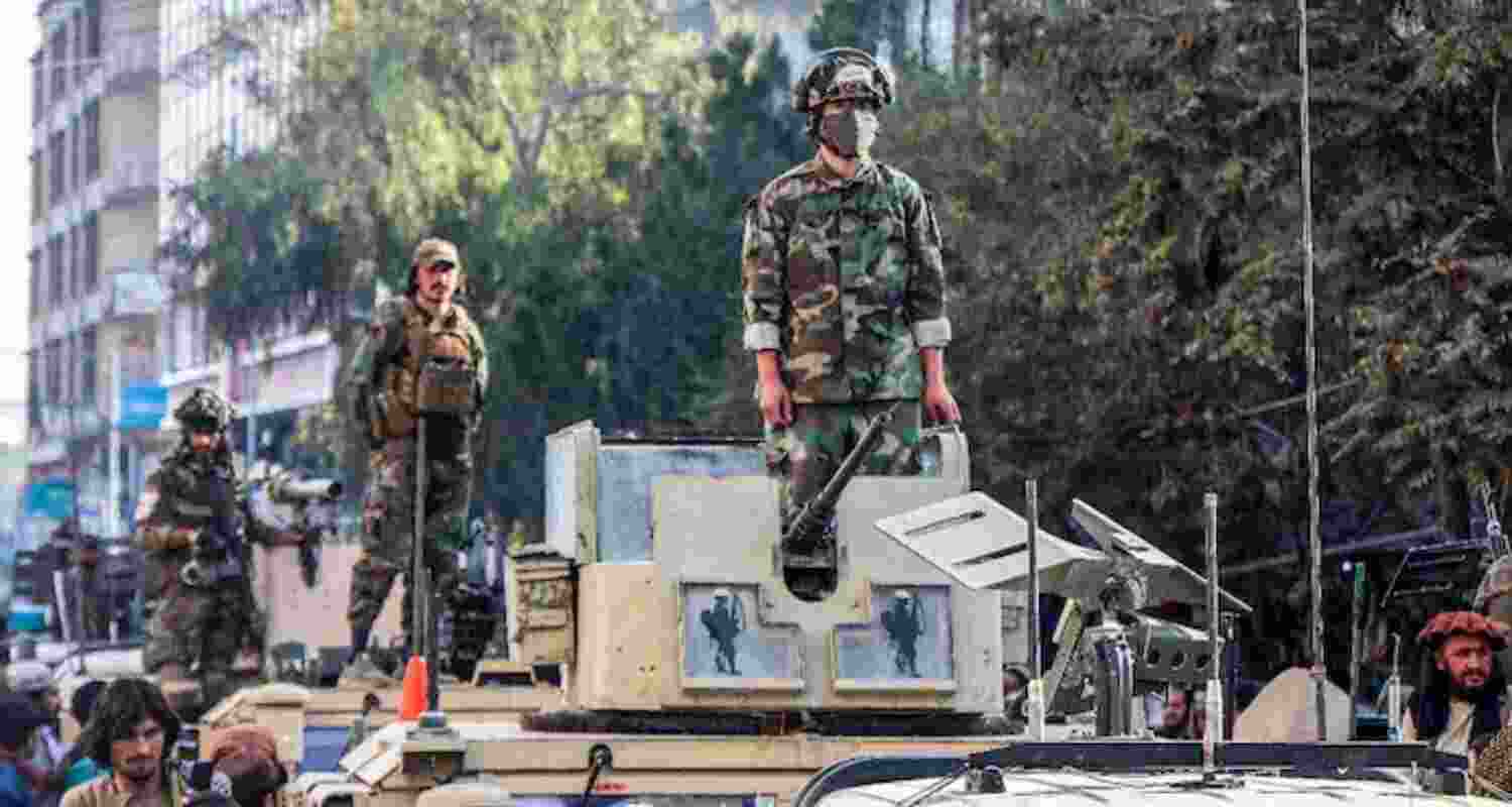 Khawaja Asif Seeks Trump’s Help to End Pakistan-Taliban Clash. Khawaja Asif Seeks Trump’s Help to End Pakistan-Taliban Clash.