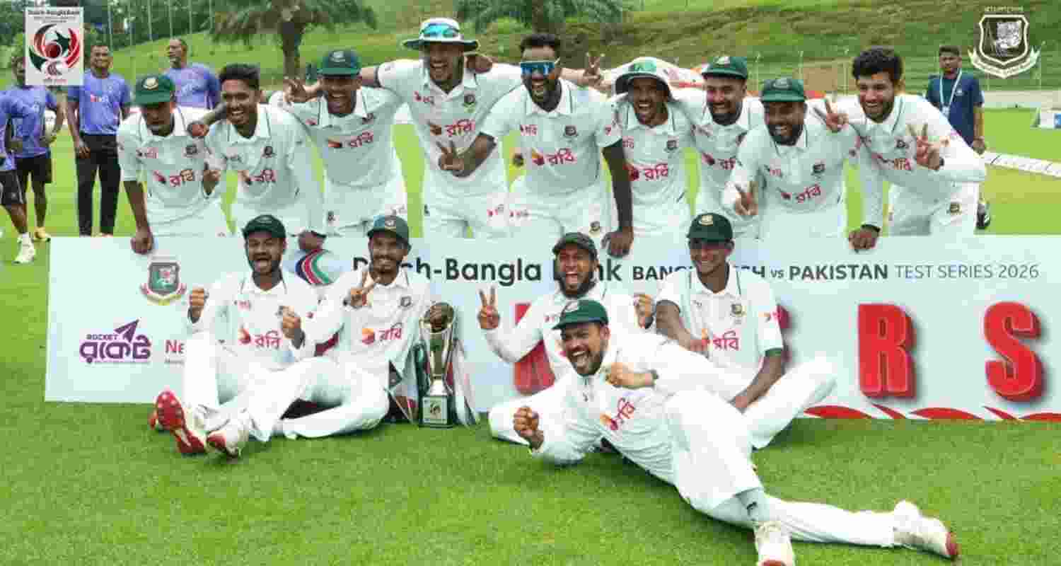 The victorious Bangladeshi cricket team. The victorious Bangladeshi cricket team.