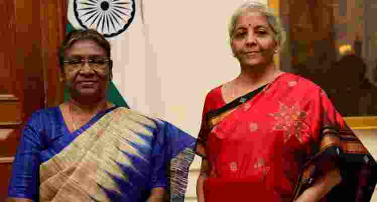 Four Years of Union Budgets: Trends, Figures, and Policies Four Years of Union Budgets: Trends, Figures, and Policies