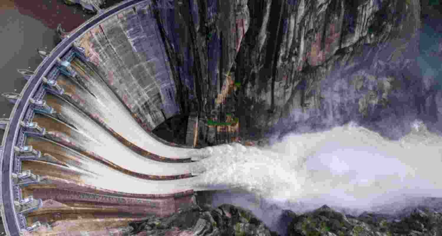 Iberdrola investing 1.5 billion euros in renewable energy project. Iberdrola investing 1.5 billion euros in renewable energy project.