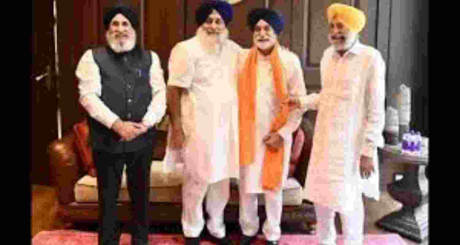 Sikandar Singh Maluka was reinstated into the Akali fold on Saturday by party chief, Sukhbir Singh Badal Sikandar Singh Maluka was reinstated into the Akali fold on Saturday by party chief, Sukhbir Singh Badal