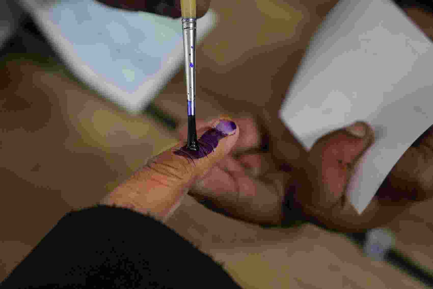 Non-Bodos have been demanding granting of land rights and Scheduled Tribe status. Non-Bodos have been demanding granting of land rights and Scheduled Tribe status.