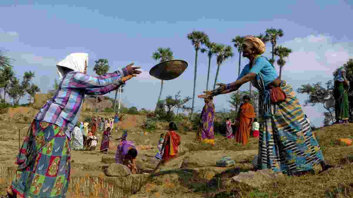 8.4M MGNREGS workers dropped, Tamil Nadu worst hit: Report 8.4M MGNREGS workers dropped, Tamil Nadu worst hit: Report
