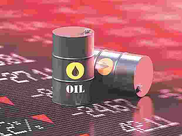Global oil price drop of over $4 a barrel spells benefits for India Global oil price drop of over $4 a barrel spells benefits for India