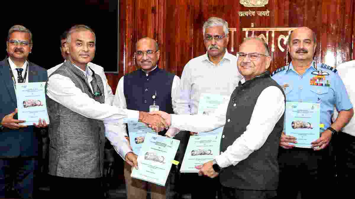 Centre signs Rs 26,000 Cr deal for aero engines with HAL Centre signs Rs 26,000 Cr deal for aero engines with HAL