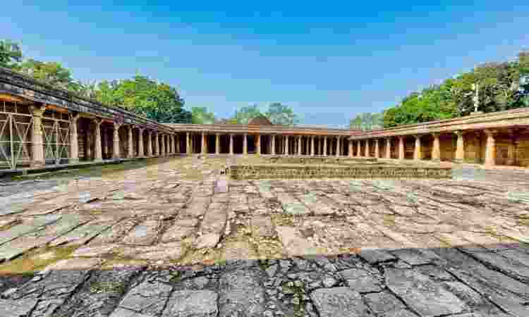 Second day of Bhojshala ASI survey challenged by muslim parties as “Unnecessary” Second day of Bhojshala ASI survey challenged by muslim parties as “Unnecessary”