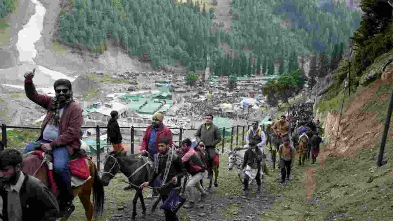 An official overseeing yatra arrangements said 14,974 pilgrims visited the shrine on Sunday alone for a ‘darshan’ of the naturally formed ice Shivlingam, bringing the total number of visitors this year to 309,977. An official overseeing yatra arrangements said 14,974 pilgrims visited the shrine on Sunday alone for a ‘darshan’ of the naturally formed ice Shivlingam, bringing the total number of visitors this year to 309,977.