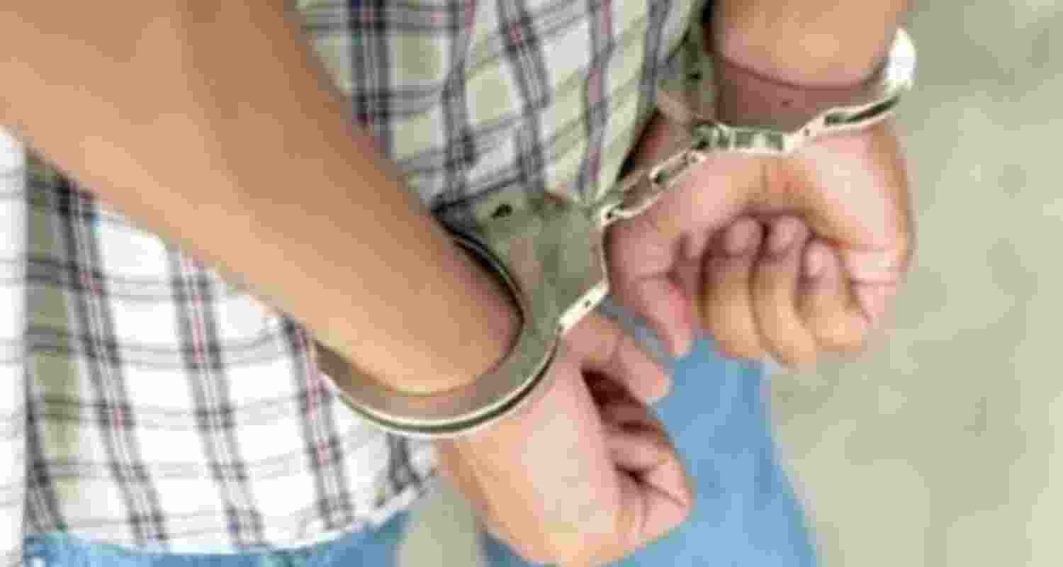 Kerala man surrenders with bag full of human bones Kerala man surrenders with bag full of human bones
