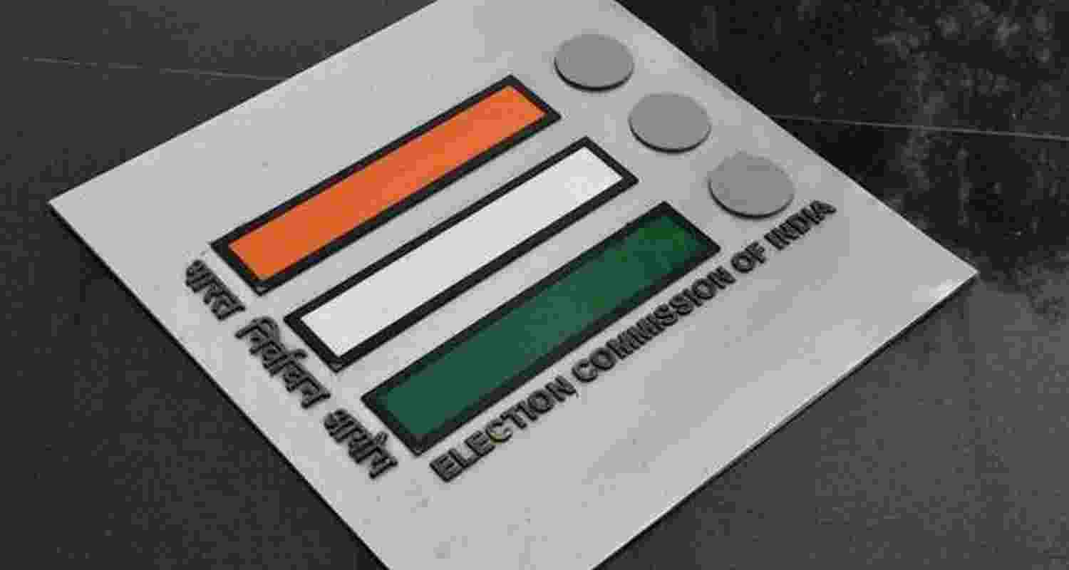 Shiv Sena UBT MP Arvind Sawant: Maharashtra Elections Shouldn't Be In Single Phase. Shiv Sena UBT MP Arvind Sawant: Maharashtra Elections Shouldn't Be In Single Phase.