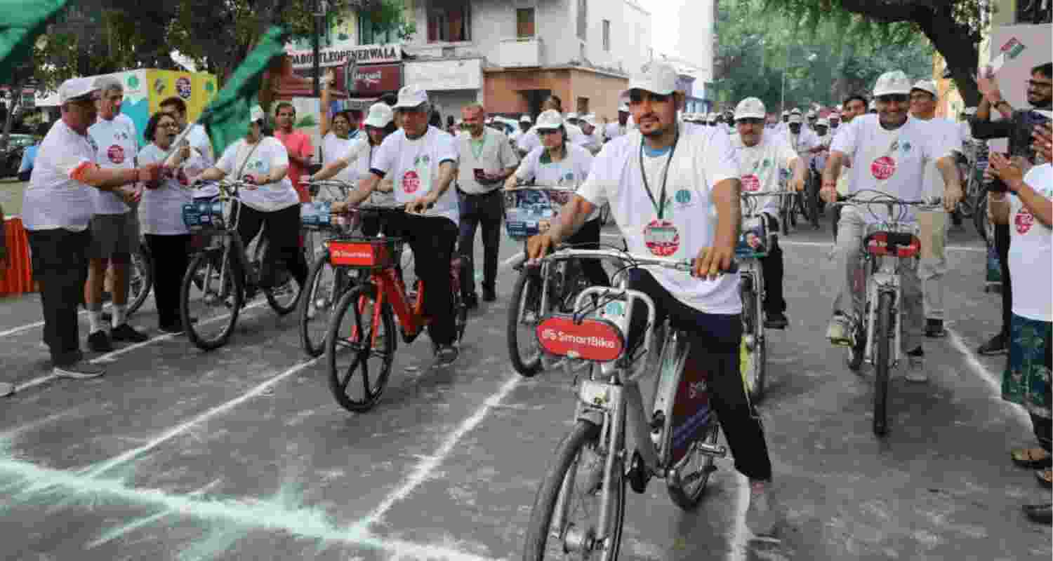 Bicycle rally to encourage people to vote. Bicycle rally to encourage people to vote.