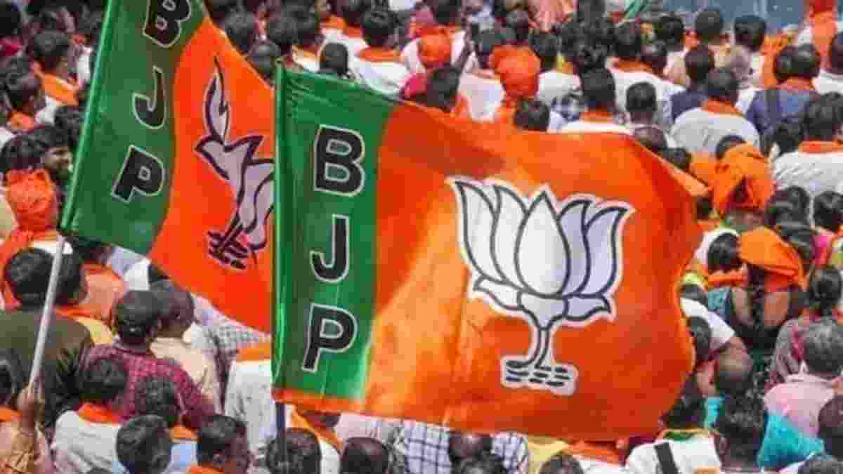 BJP unveils 40 star campaigners for MP Polls: PM Modi, Union Ministers, and 5 BJP State CMs lead charge BJP unveils 40 star campaigners for MP Polls: PM Modi, Union Ministers, and 5 BJP State CMs lead charge