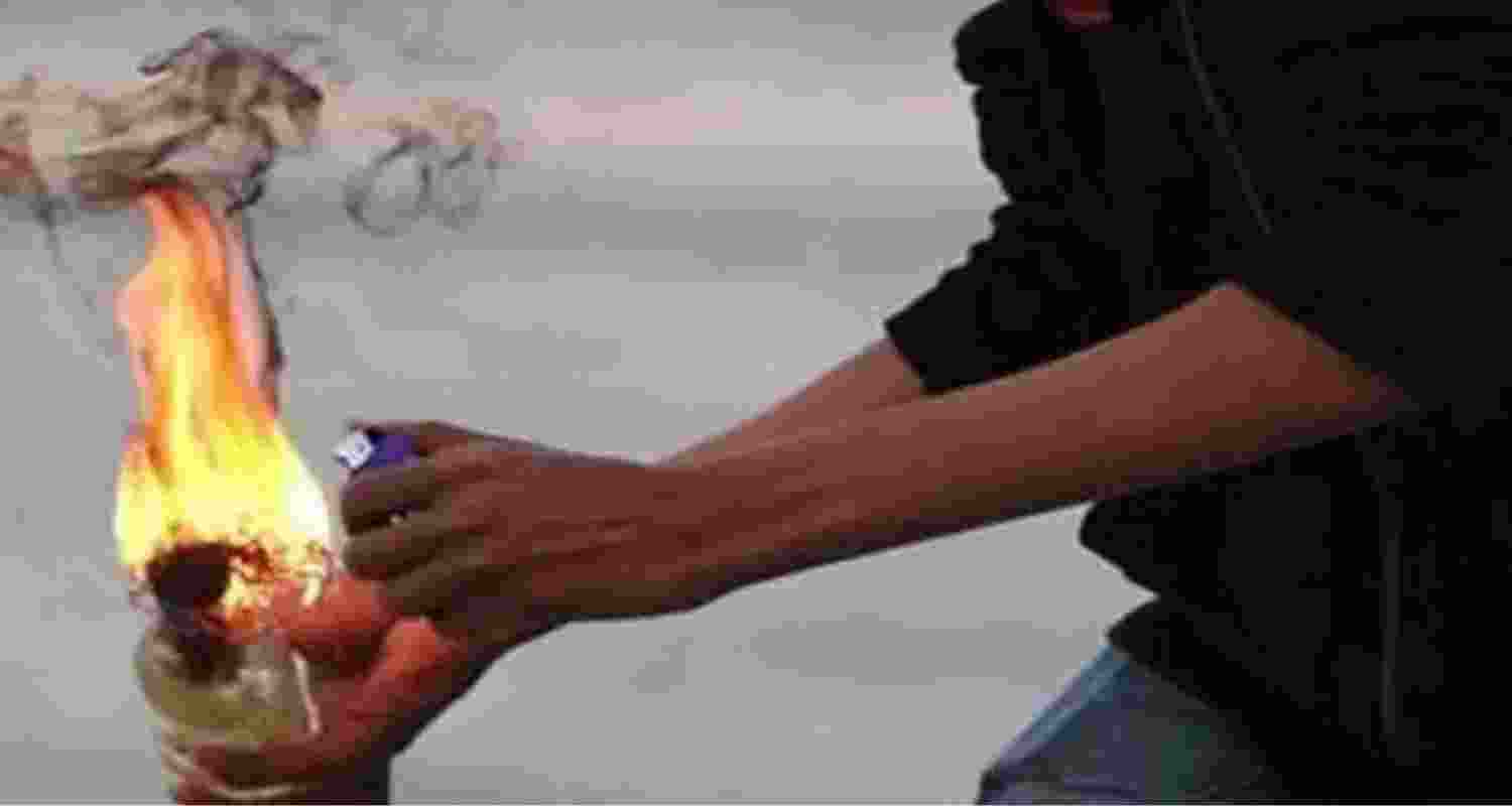 Pre-election clash in Bengal: 5 TMC workers injured  Pre-election clash in Bengal: 5 TMC workers injured