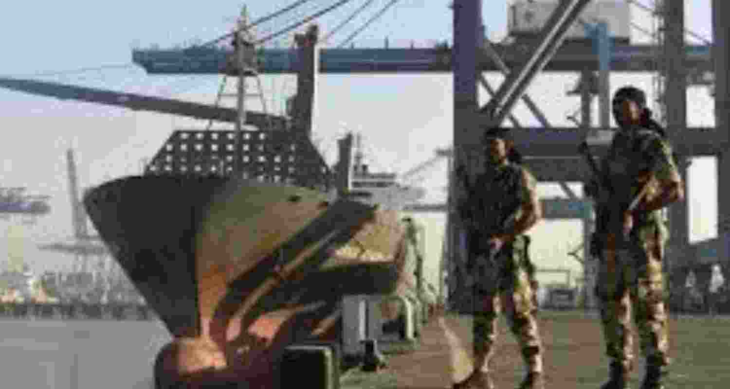 CISF is key security head for Indian seaports CISF is key security head for Indian seaports