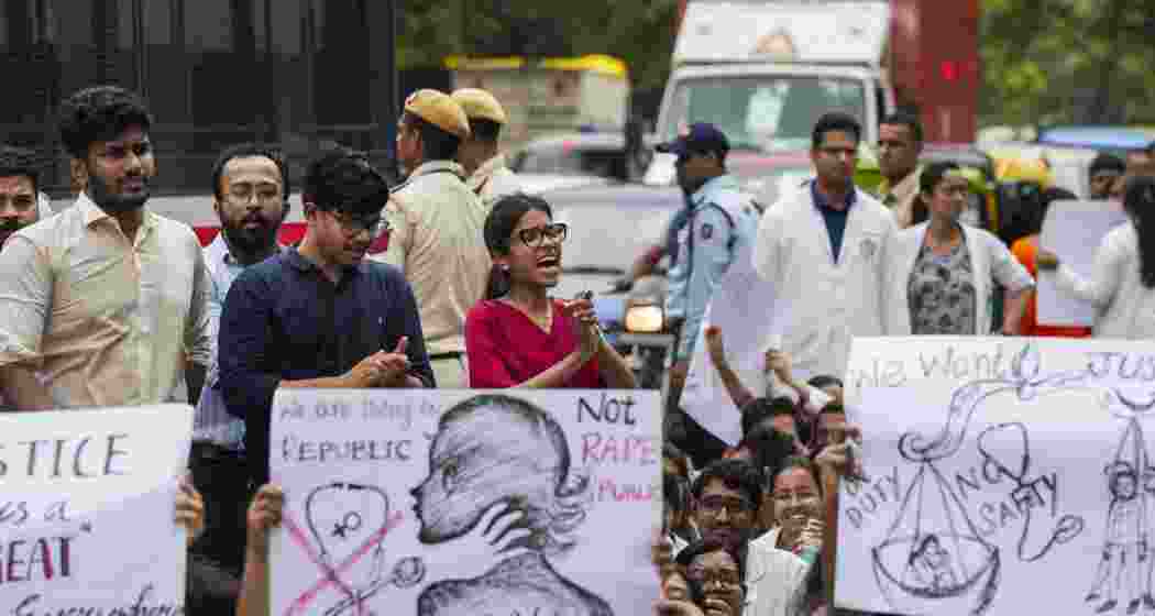 Doctors protest against the sexual assault and killing of a postgraduate trainee doctor in Kolkata, in New Delhi on Monday.  Doctors protest against the sexual assault and killing of a postgraduate trainee doctor in Kolkata, in New Delhi on Monday.