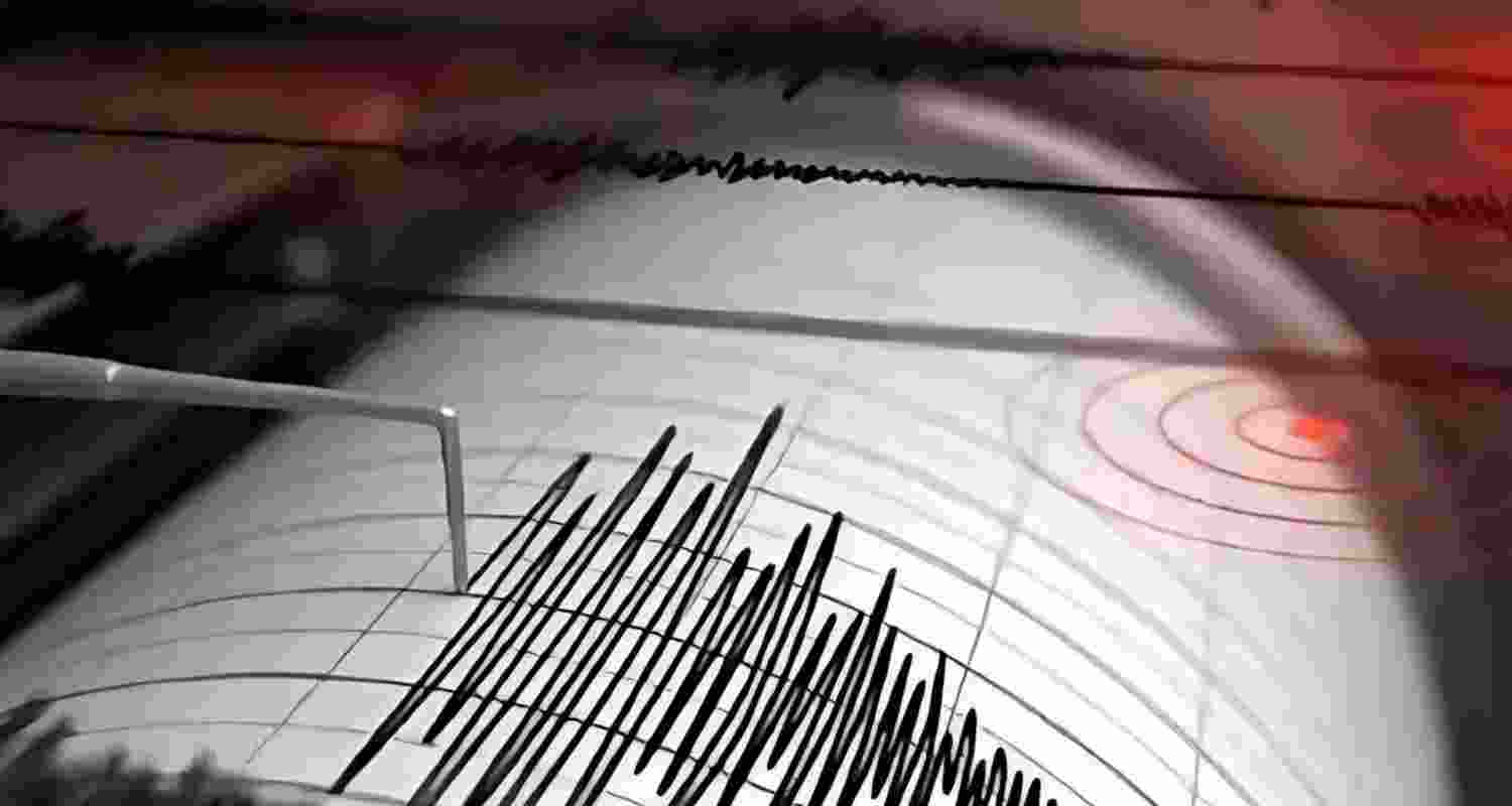 Tremors shake Delhi as 5.8 earthquake strikes Pakistan Tremors shake Delhi as 5.8 earthquake strikes Pakistan