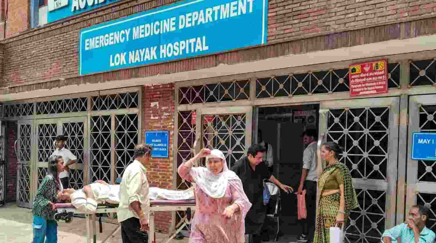 Three Delhi hospitals record 45 heatwave deaths Three Delhi hospitals record 45 heatwave deaths