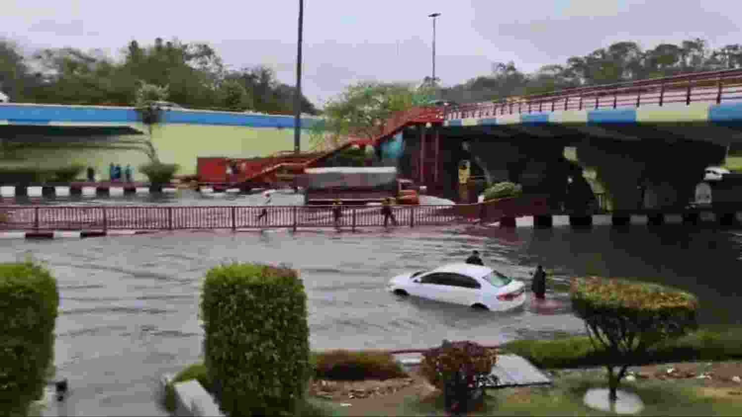Delhi records 228.1mm rain in one day, highest since 1936 Delhi records 228.1mm rain in one day, highest since 1936