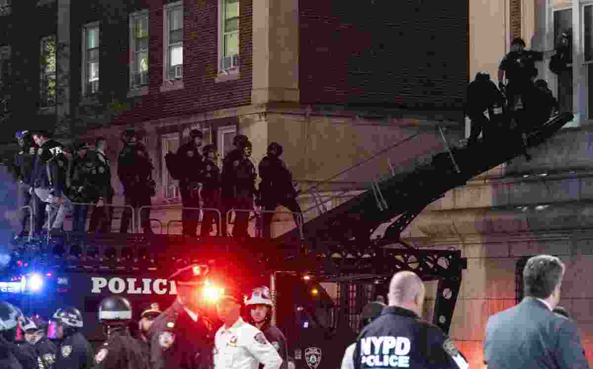 Police arrests pro-Palestine protesters at Columbia University; outside agitators identified Police arrests pro-Palestine protesters at Columbia University; outside agitators identified