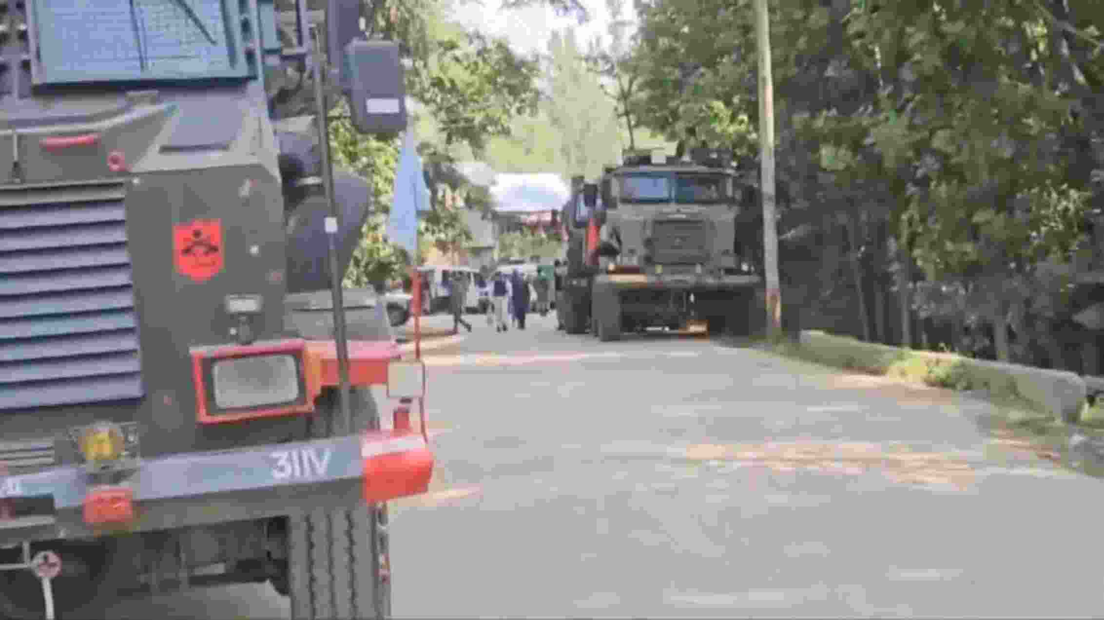 The twin encounters began on Saturday in two villages of Kulgam district. Bodies of two terrorists were recovered from Modergam encounter site while four bodies of terrorists were recovered from the Frisal Chingam site The twin encounters began on Saturday in two villages of Kulgam district. Bodies of two terrorists were recovered from Modergam encounter site while four bodies of terrorists were recovered from the Frisal Chingam site