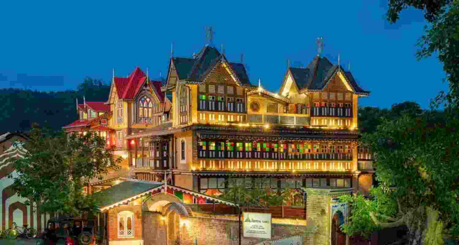 Garli and Paragpur villages. Garli and Paragpur villages.