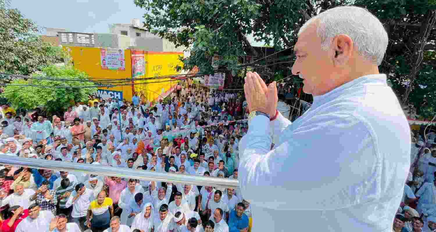 Bhupinder Singh Hooda addressing a rally in Haryana. Bhupinder Singh Hooda addressing a rally in Haryana.