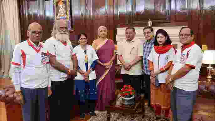 Pensioners demand ₹7,500 monthly; FM assures review Pensioners demand ₹7,500 monthly; FM assures review
