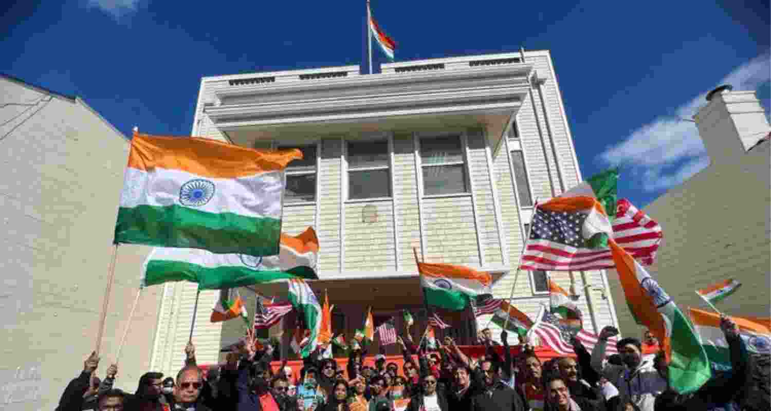 Indian National dies in US. Indian National dies in US.