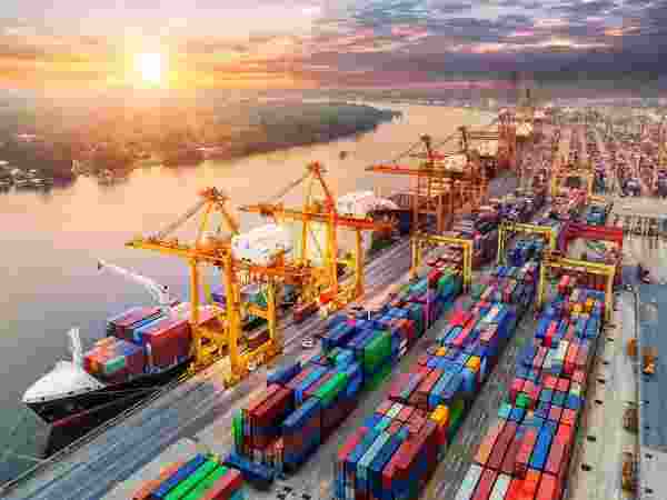 India's exports decline 9.3 pc to USD 34.71 bn in August India's exports decline 9.3 pc to USD 34.71 bn in August
