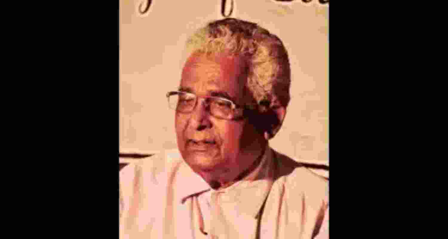 Nagpuri songwriter, composer Mahavir Nayak receives Padma Shri. Nagpuri songwriter, composer Mahavir Nayak receives Padma Shri.