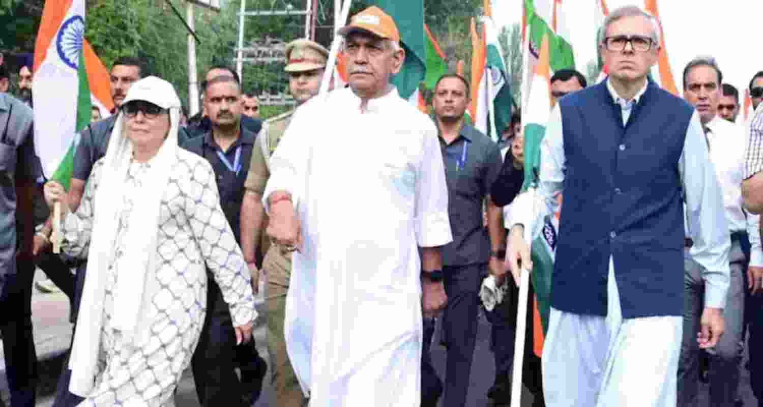 J&K CM Omar Abdullah along with LG Manoj Sinha  and others during Tiranga Yatra at Dal Lake. J&K CM Omar Abdullah along with LG Manoj Sinha  and others during Tiranga Yatra at Dal Lake.