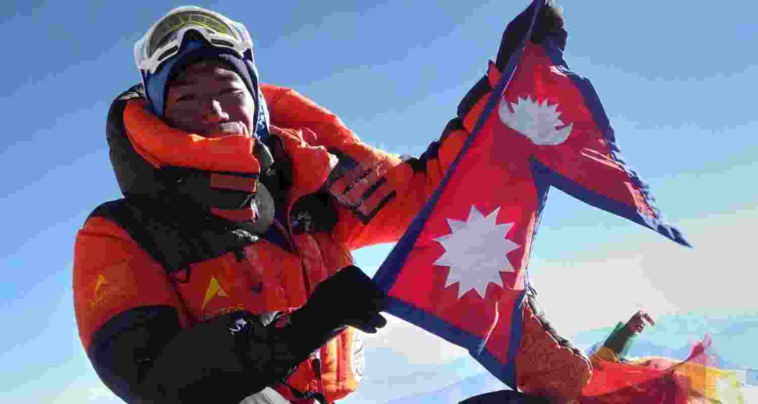 Sherpa Kami Rita scales Mount Everest for the 31st time Sherpa Kami Rita scales Mount Everest for the 31st time